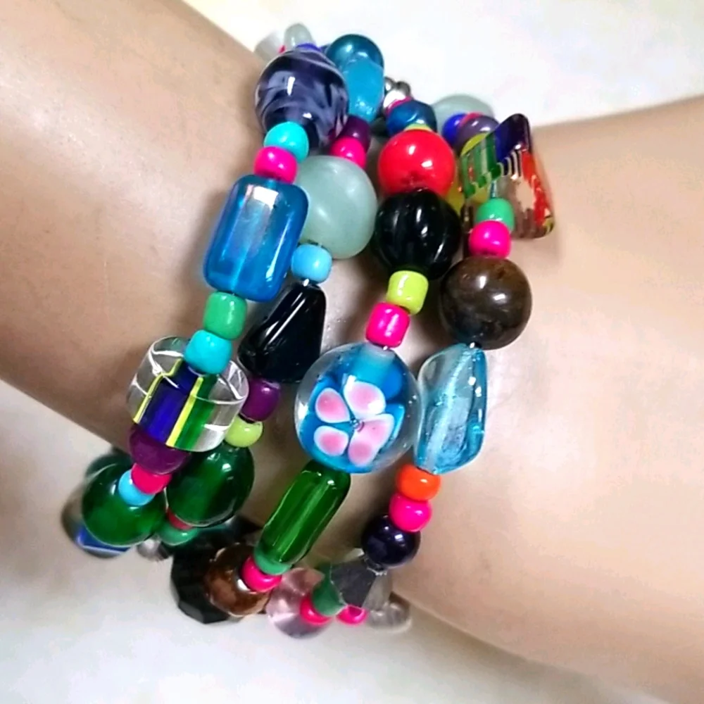Hand Crafted Vintage Glass and Turquoise and Semi-precious Bead Wrap Bracelet - Picture 15 of 16